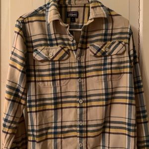 Patagonia plaid flannel